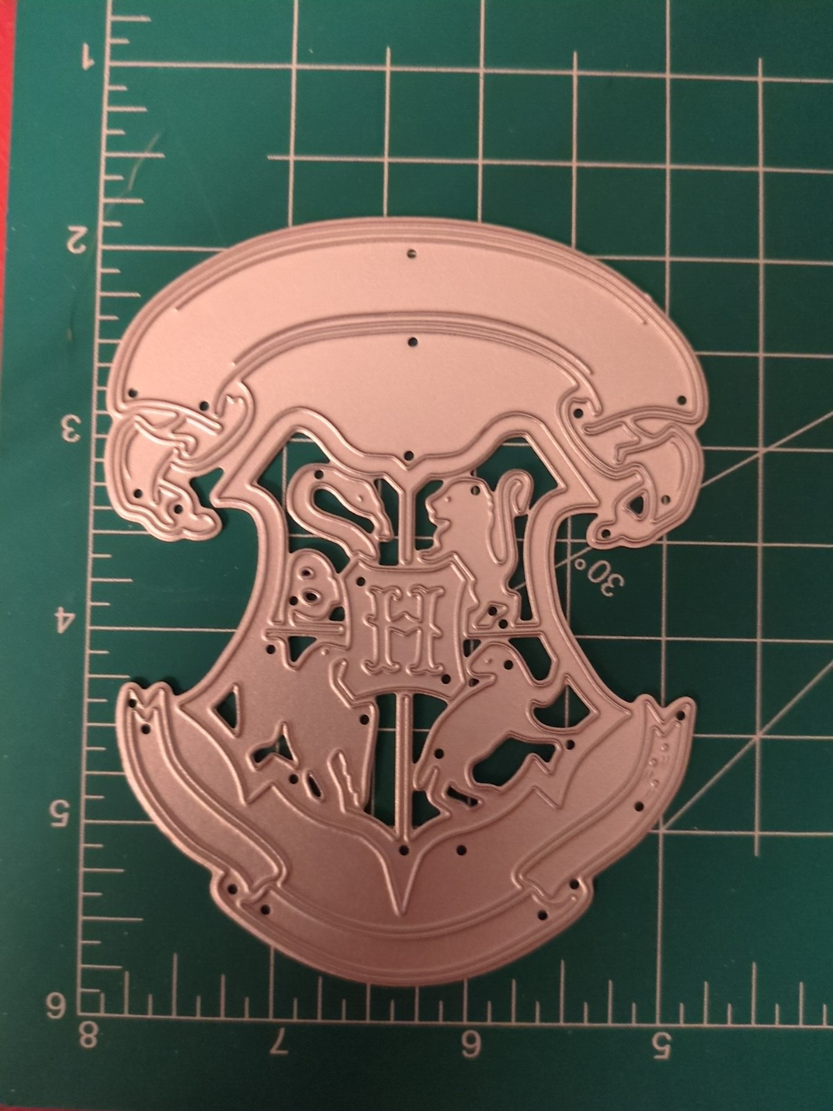 Thin Metal Die Cut Tool 4 Sizzix Universal Harry Potter Hogwarts Crest Snake Lio