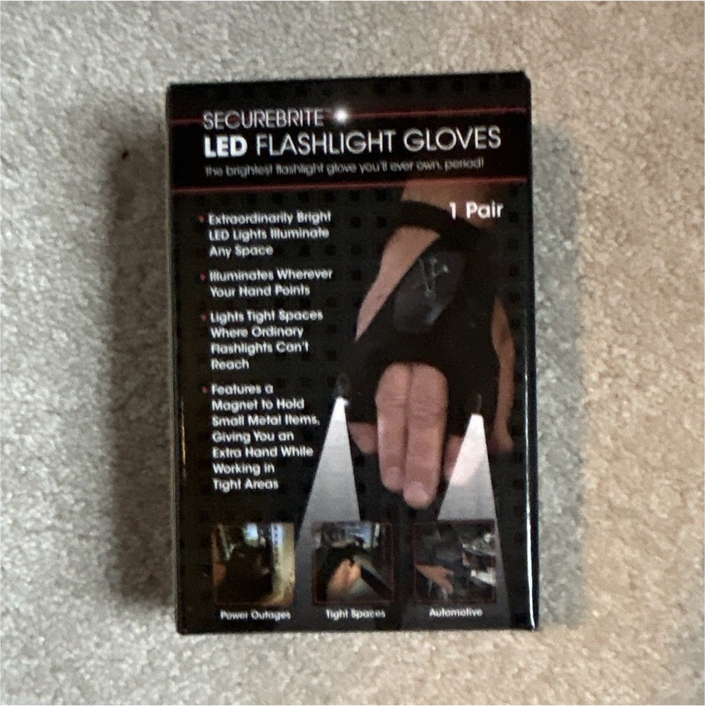 SecureBrite LED Flashlight Gloves Worklight Black Cordless 3V CR2032 BL9219