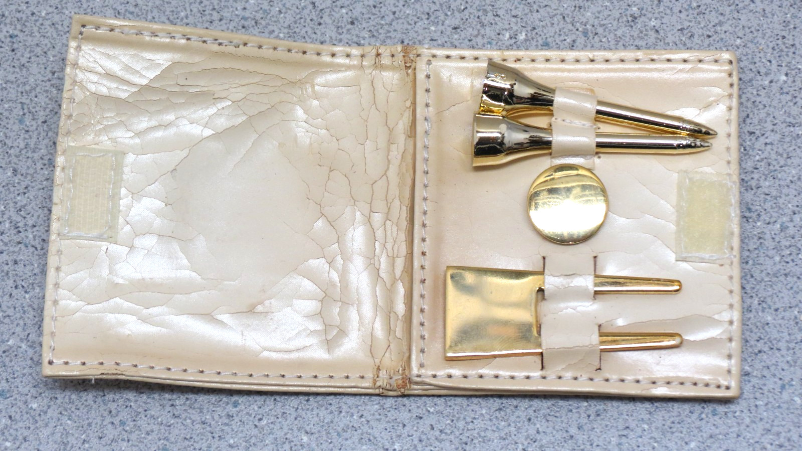 Vintage pouch with Brass Golf Tee Divot Repair Set