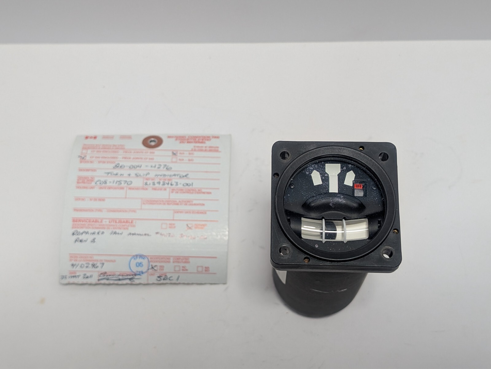 Mid-Continent Instruments 5550-8340N52L Turn + Bank Indicator 28V S/N C08-11570