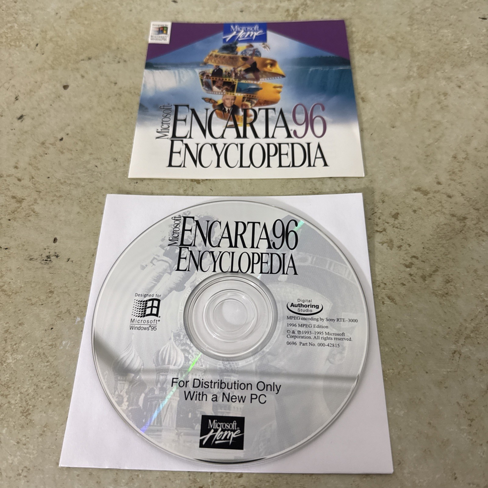 Microsoft Encarta 96 Encyclopedia - PC Software - Microsoft Home 1995 disc/book