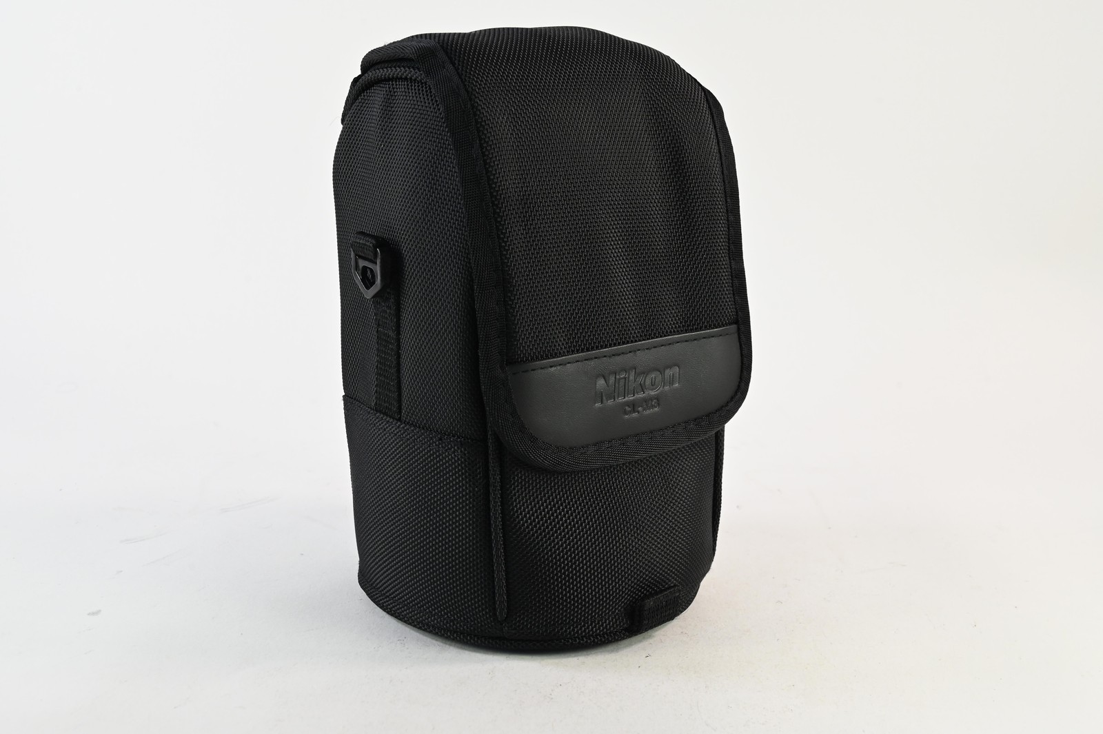 Nikon CL-M3 Lens Case For AF-S 14-24mm f/2.8G & AF-S 24-70mm f/2.8G lenses #G361