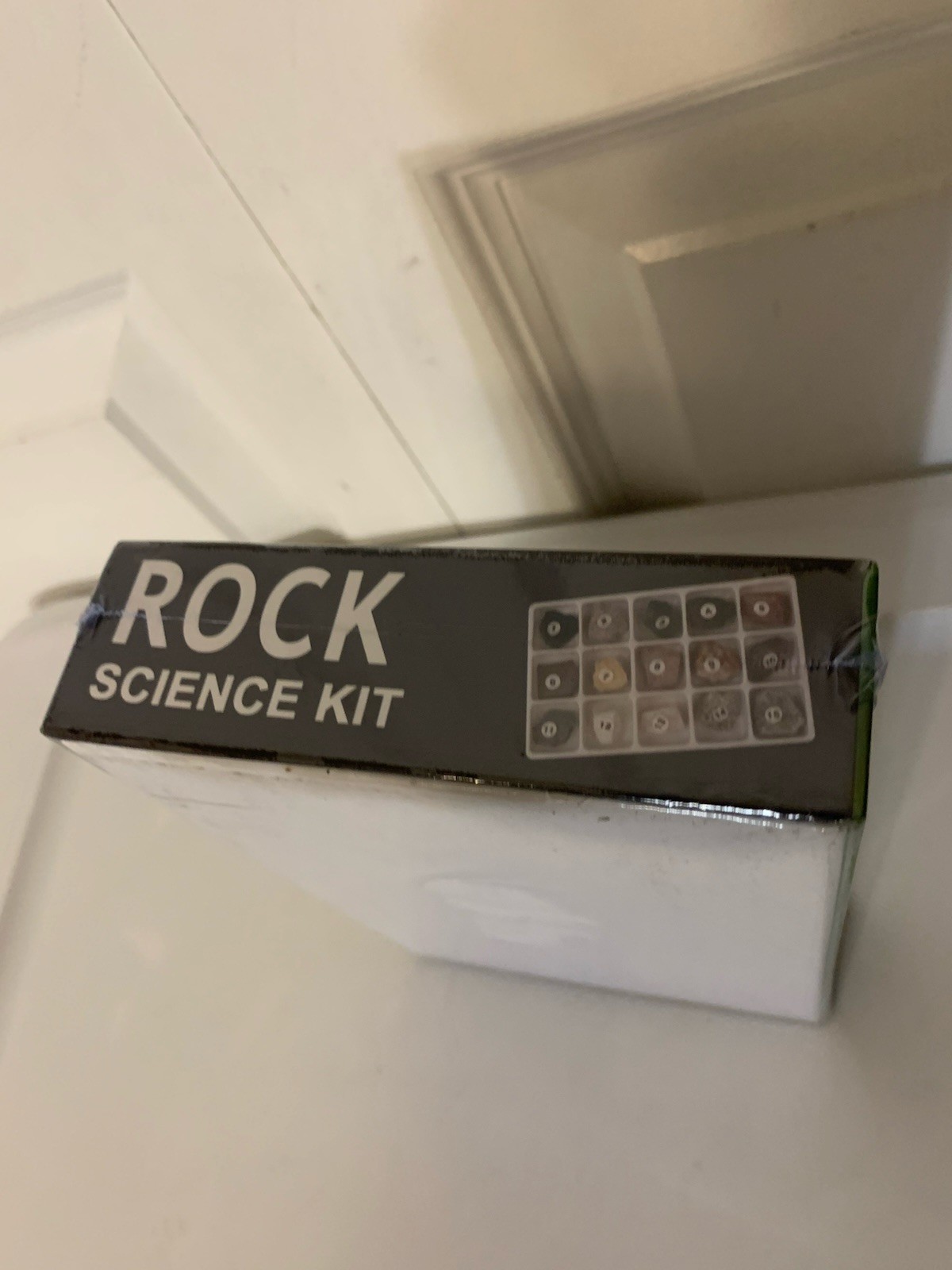 Rock Science Kit Guide And Magnifier 15 Rocks