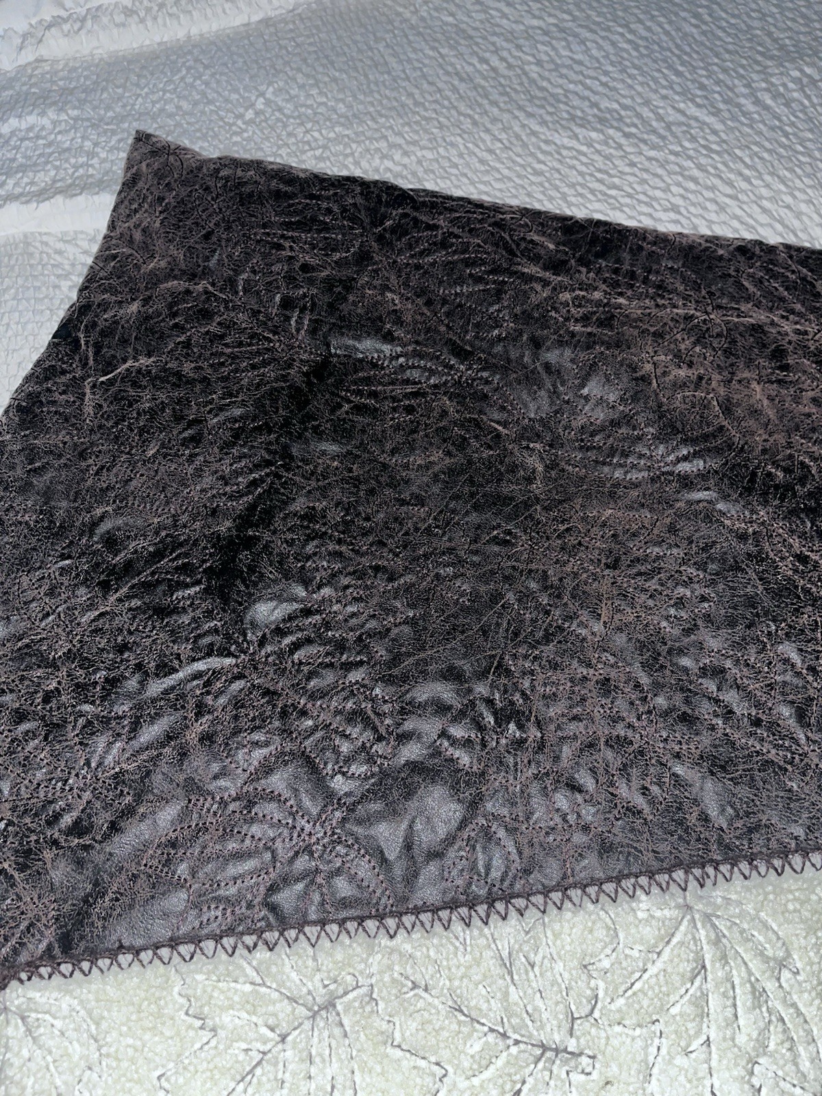 Woolrich Throw Blanket Faux Suede Sherpa Leaves Fall Brown 50”x60”
