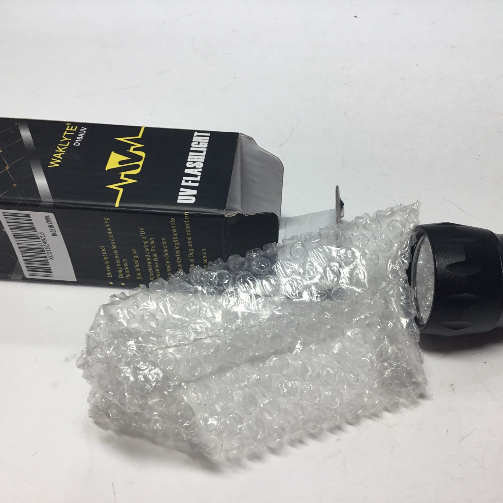 Waklyte UV Flash Light D16 AUV New In Box.