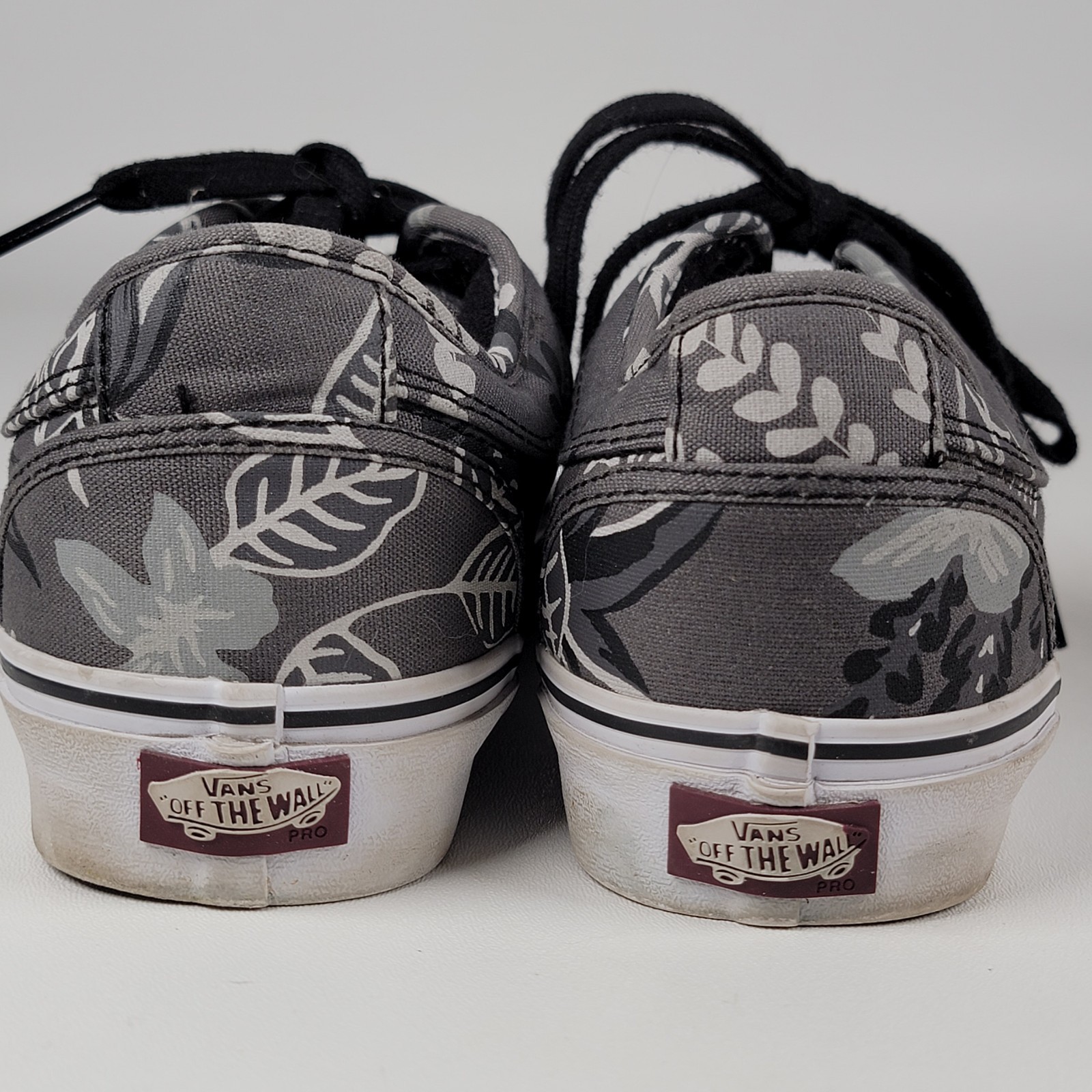 Vans Pro Ultracush HD Skateboard Shoes. Men Size 6.5 Multi Color Flowers