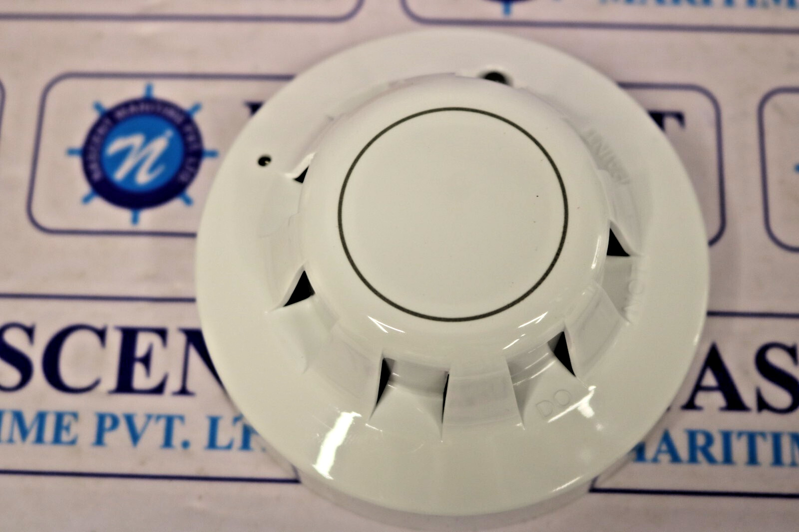 55000-316 = 55000316  OPTICAL SMOKE DETECTOR WITH BASE APOLLO