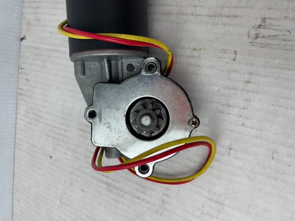 Power Window Motor ACI / Maxair # 83394 ; for FRONT RIGHT or TAILGATE WINDOW