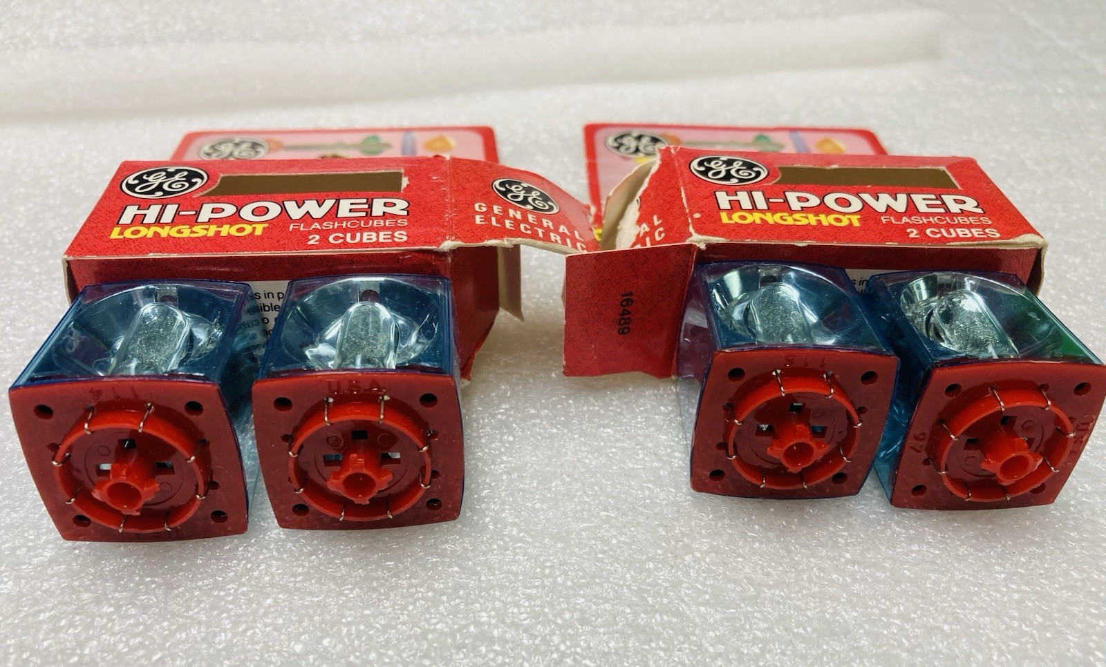 GE Hi-Power Flash Cubes For Polaroid Focused Flash Cameras Two Boxes - 4 Cubes