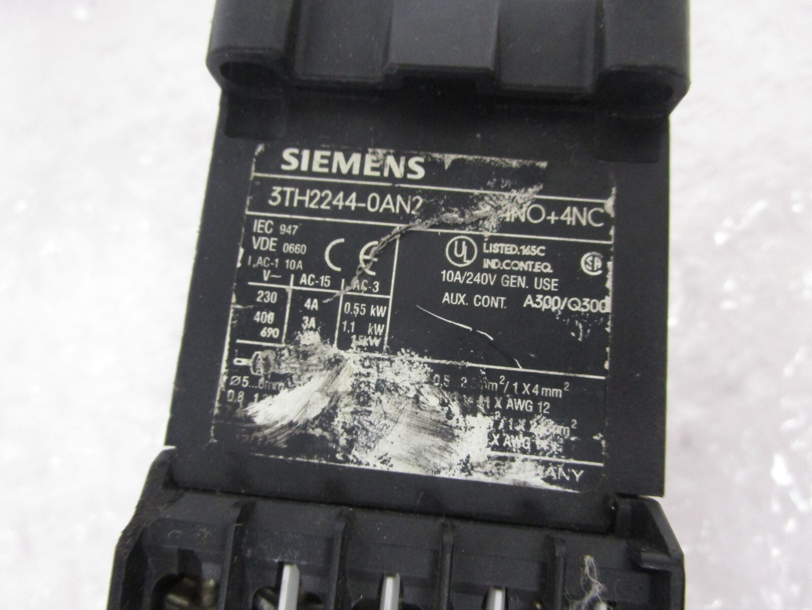 Siemens 3TH22 44-0AN2 / 3TH22440AN2 Relay