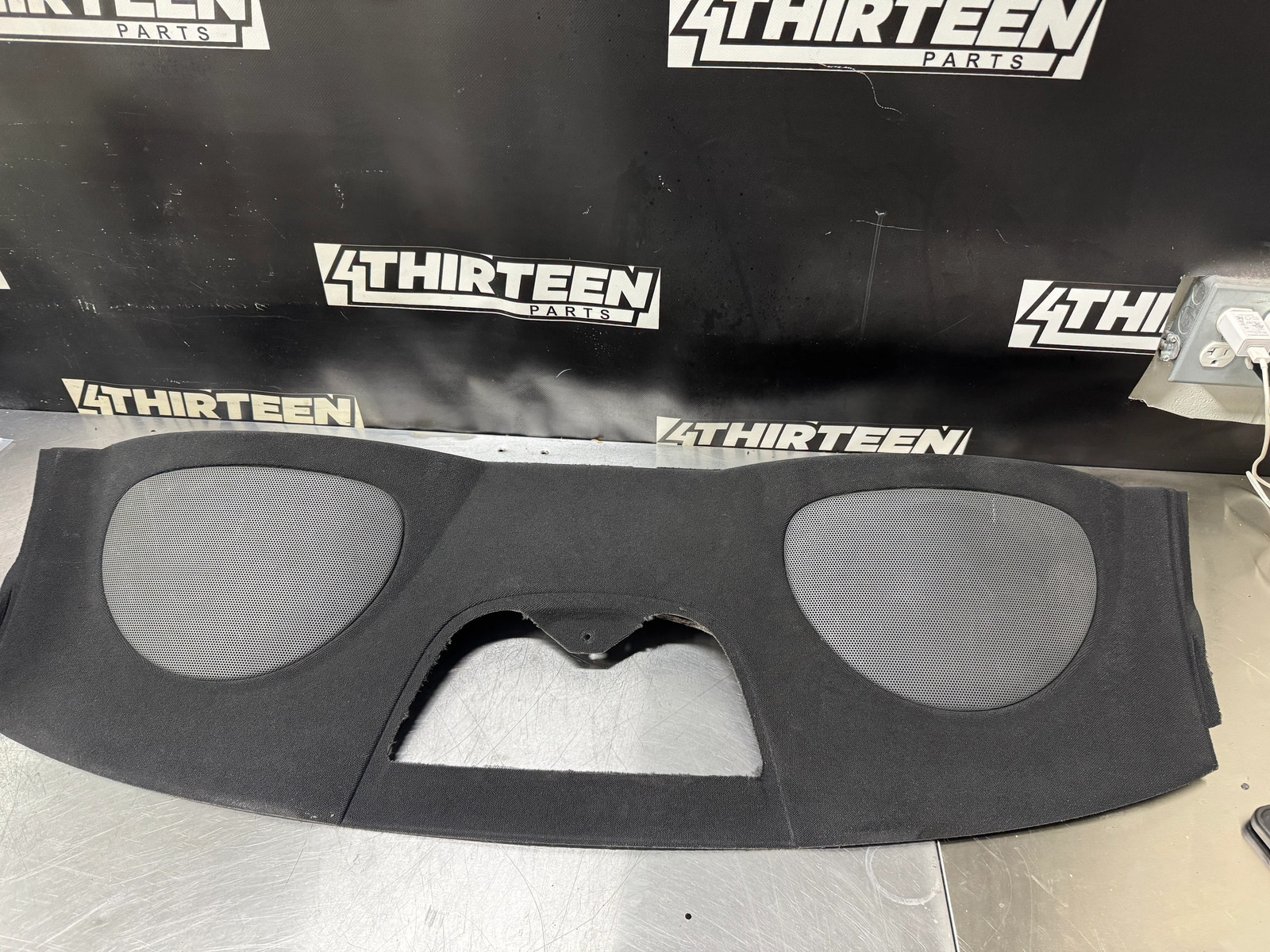 2004-2006 PONTIAC GTO OEM REAR Speaker Deck Panel Tray Cover #K52