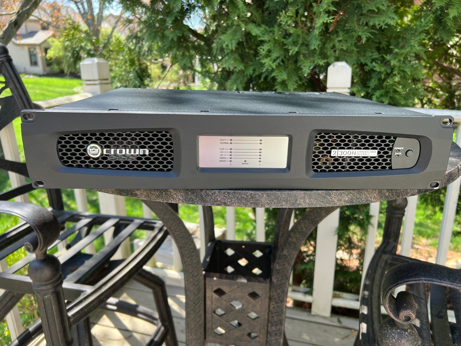 Crown Drivecore Install DCi 2|300N Power Amplifier with BLU link