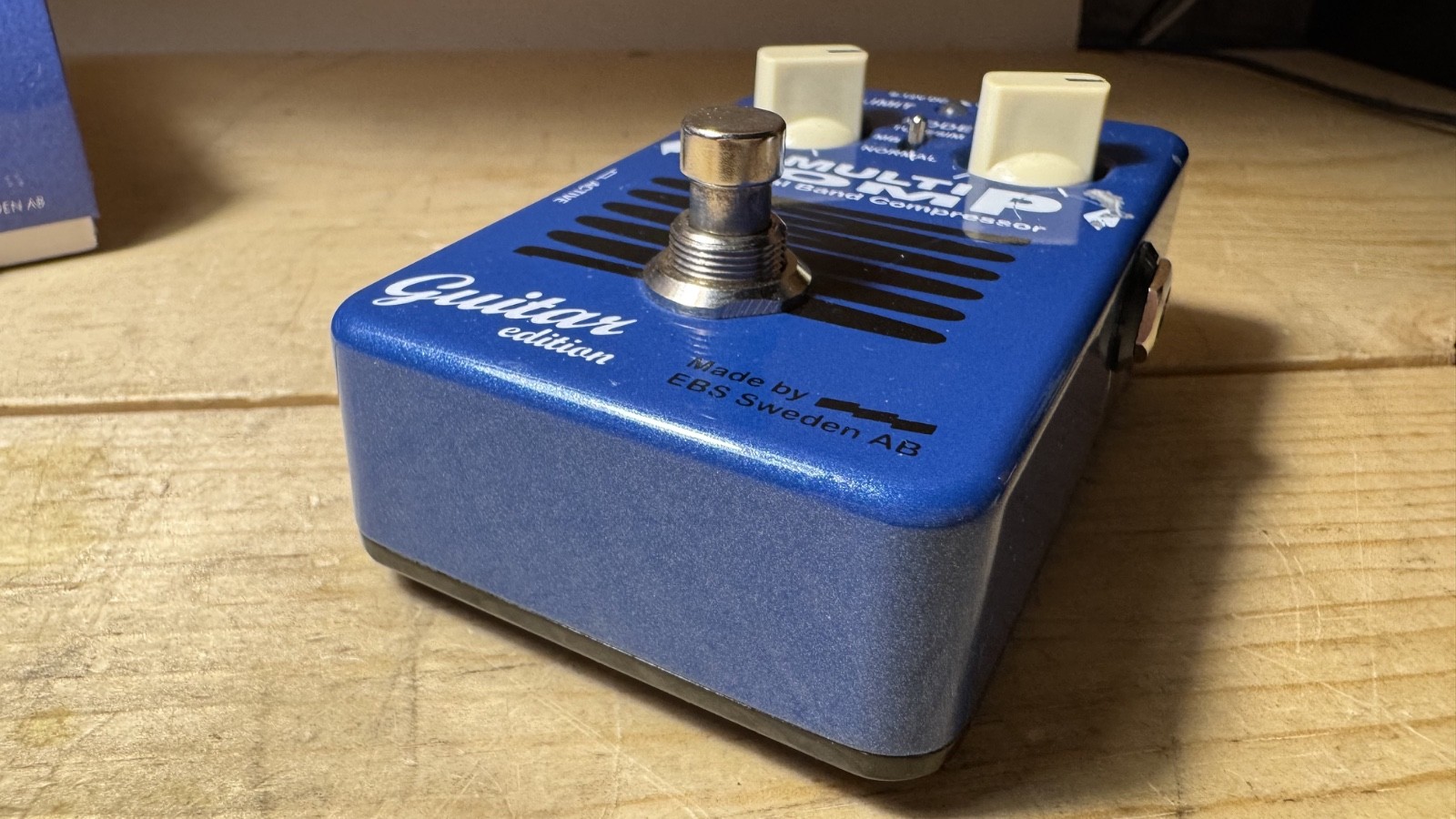 EBS Multi Comp True Dual Band Compressor - Guitar Edition