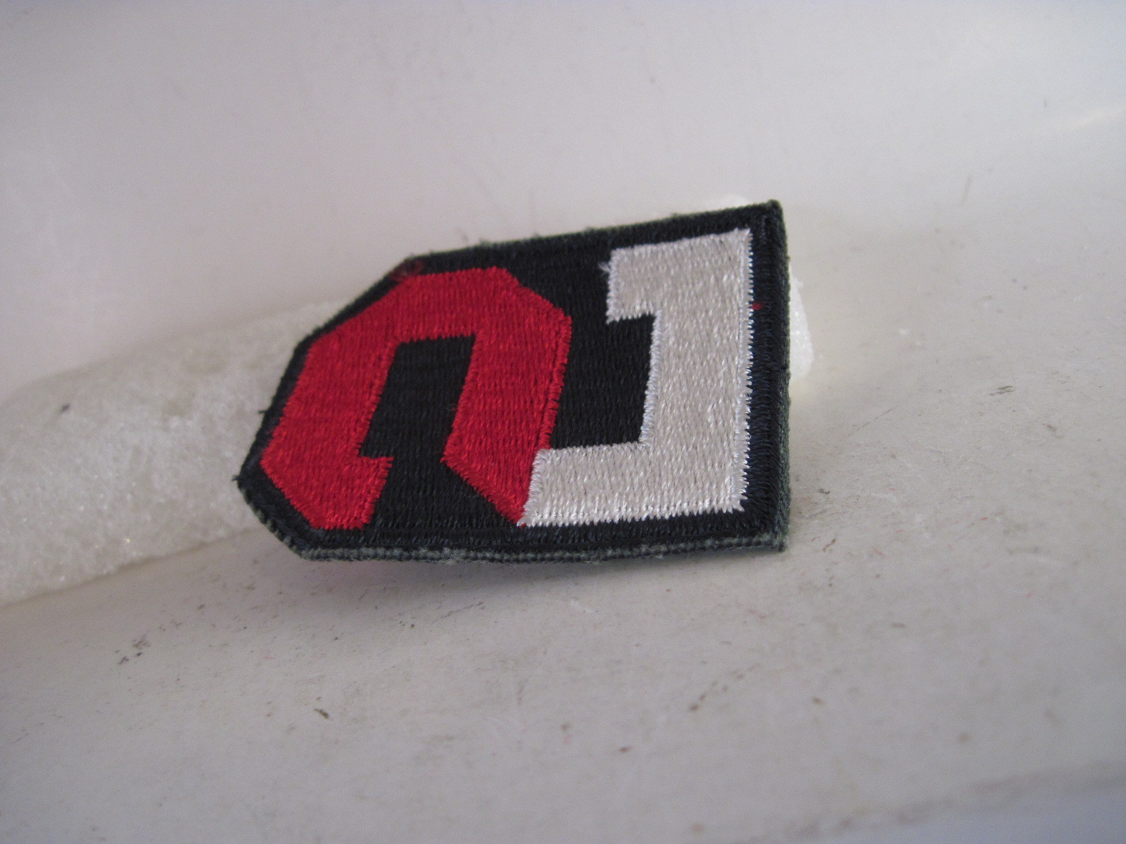 US 2 nd Army mint patch (**s606)--