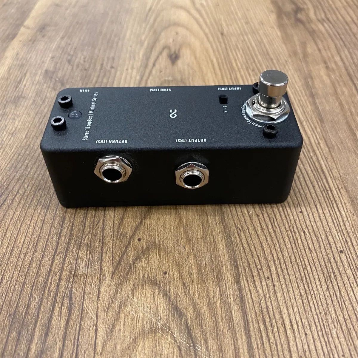 One Control Minimal Series Stereo 1Loop Box 208906