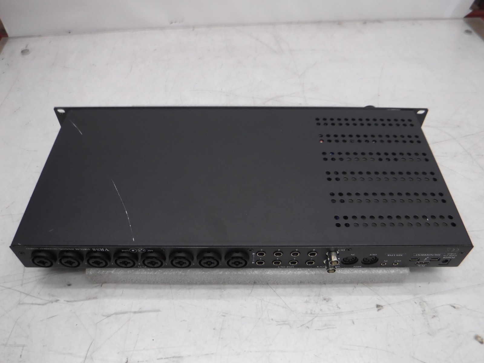 SLATE DIGITAL VRS8 8-CHANNEL VIRTUAL ANALOG INTERFACE T4-E6