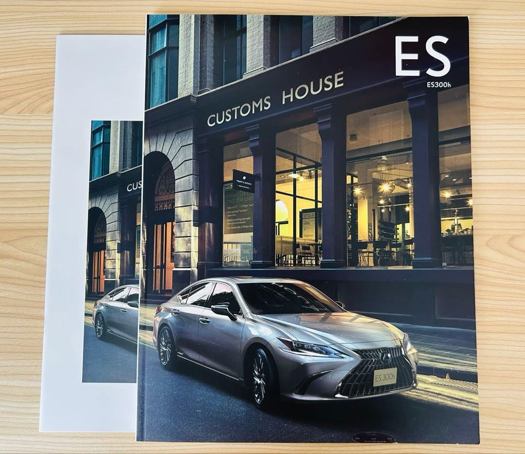 Lexus catalog ES