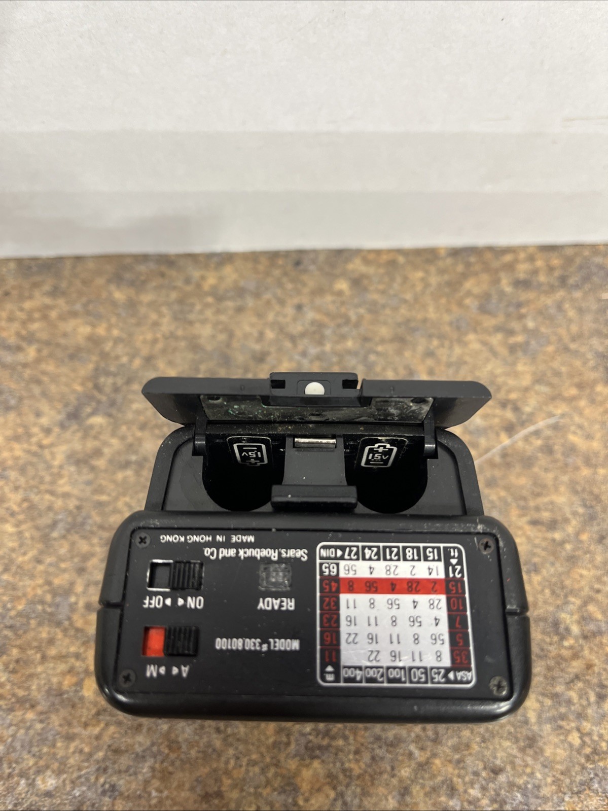 Vintage Sears Model 330.80100 Camera Flash Tested
