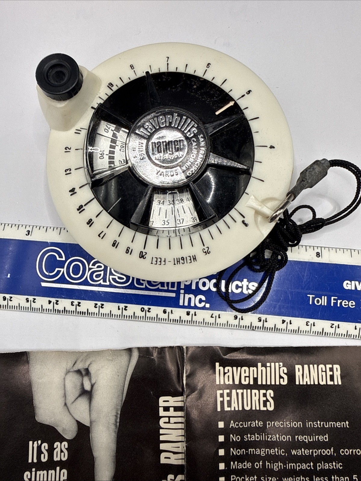 Vintage Davis Instruments 1966 Range Finder with original papers & delivery box