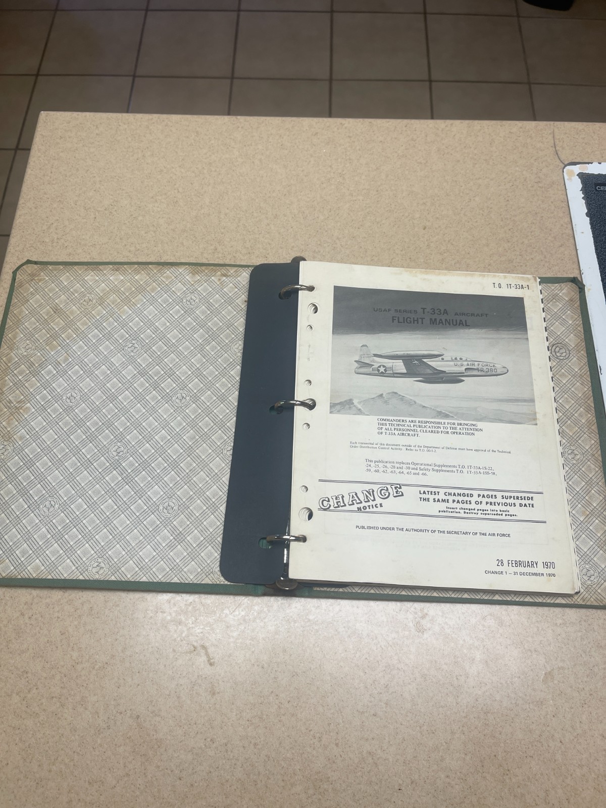 Flight Handbook USAF Series T-33A Navy Model TV-2 T.O. 1T-33A-1