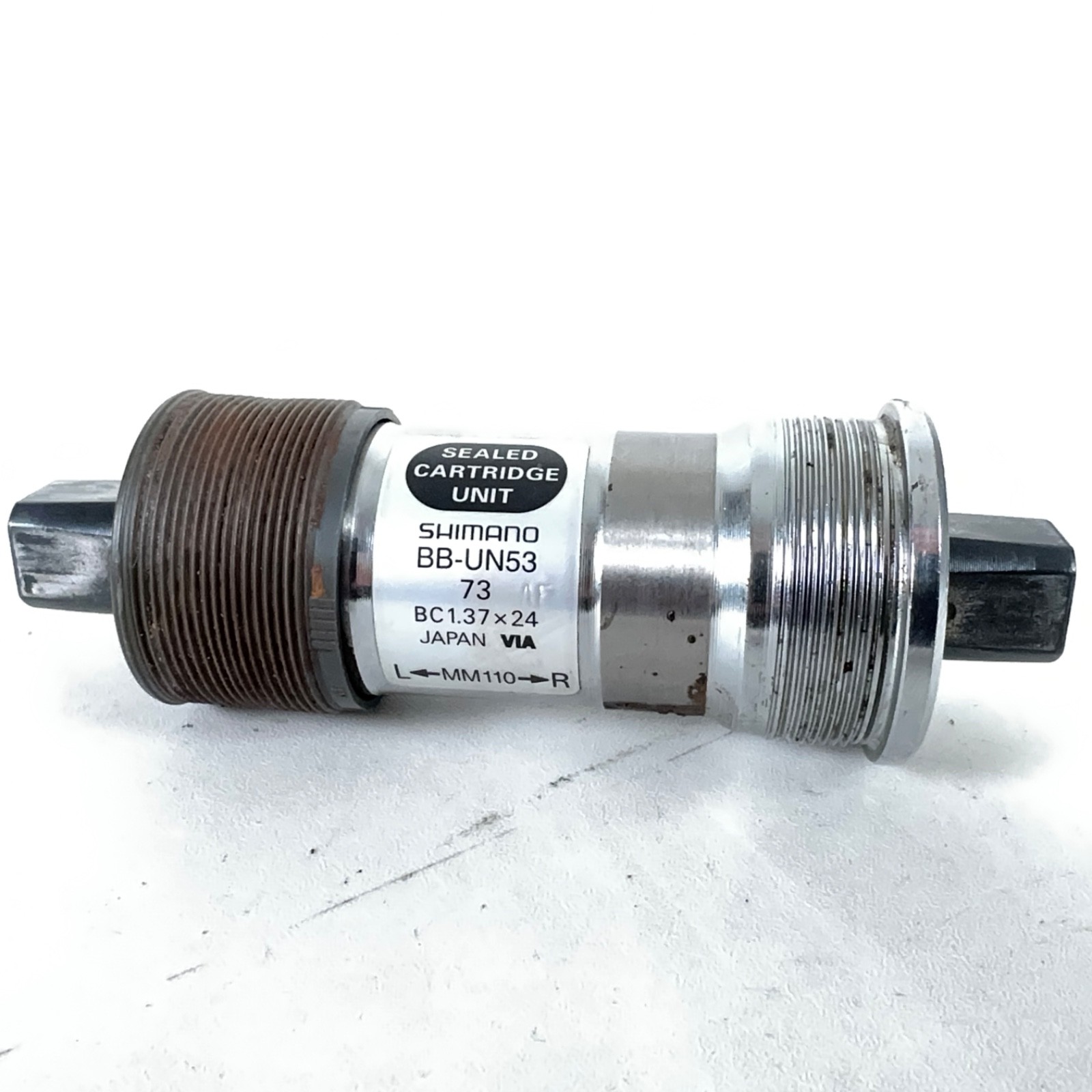 Shimano BB-UN53 Bottom Bracket 68mm Shell x 110mm Spindle English Threaded