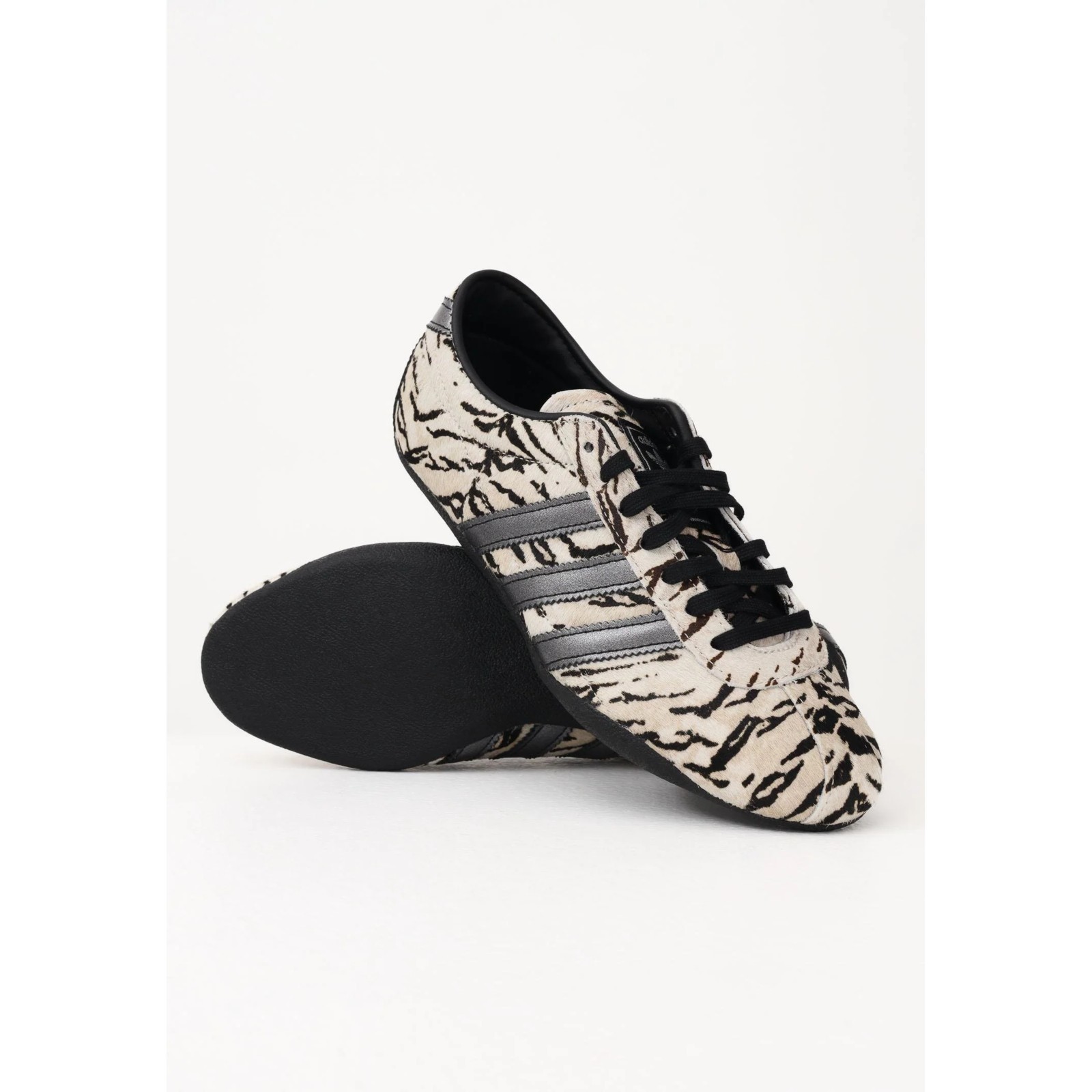 adidas Tokyo Zebra KI4173 Women New