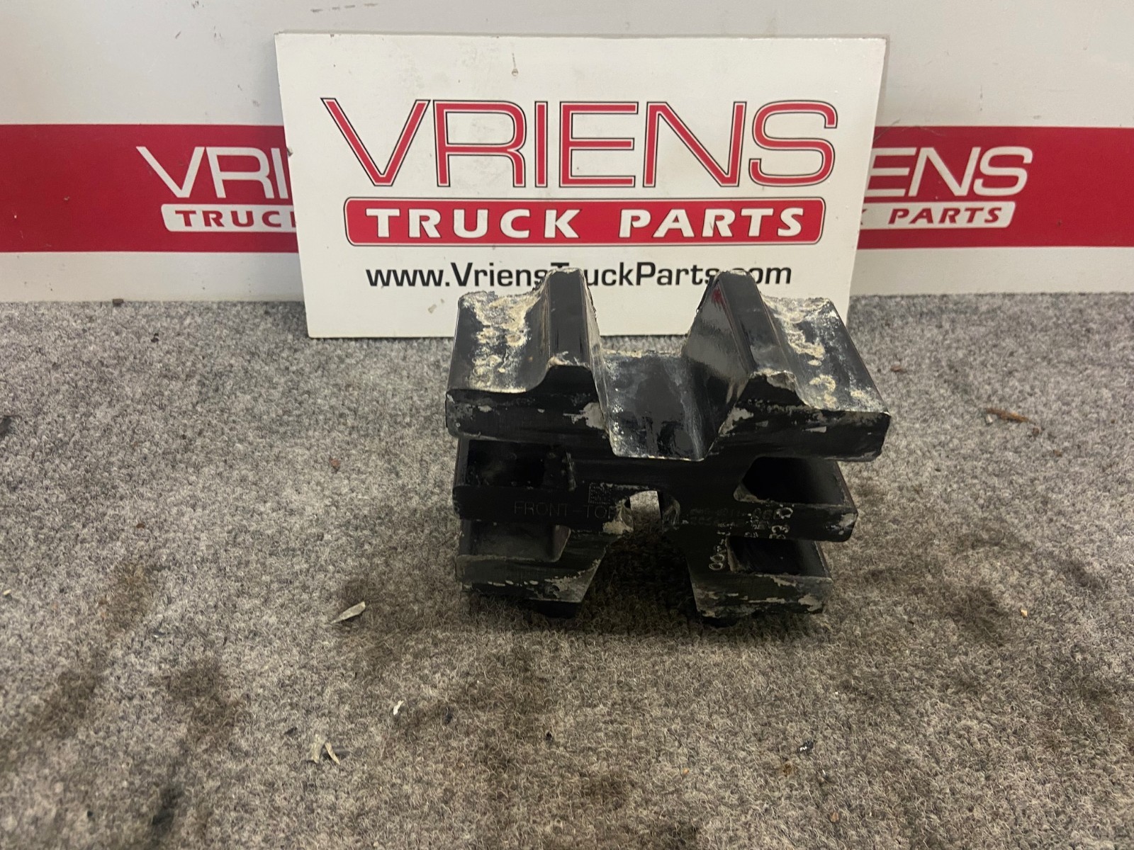 PETERBILT B80-6011-060 SPACER-BLOCK, FRONT AXLE