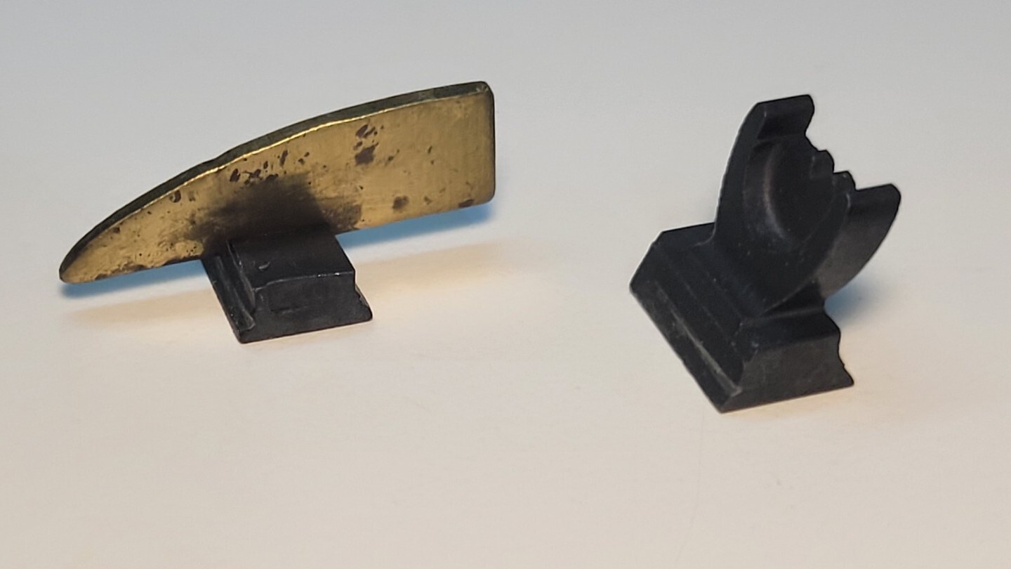 CVA Bobcat  Sidelock  Muzzleloader .50 Cal Rifle Sight Set (S)