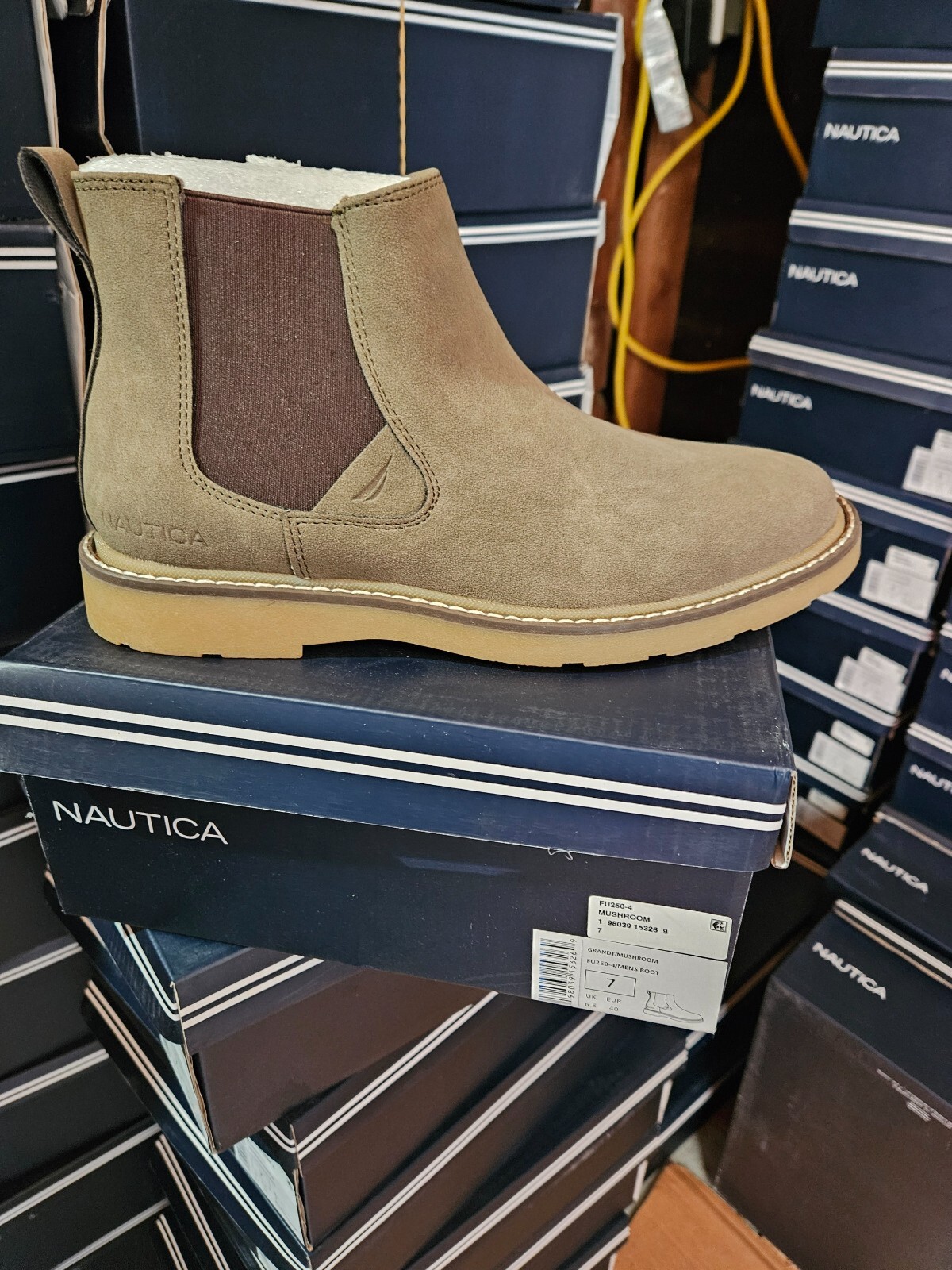Nautica Men's Grandt Casual Chukka Boots Mushroom Color New in Box
