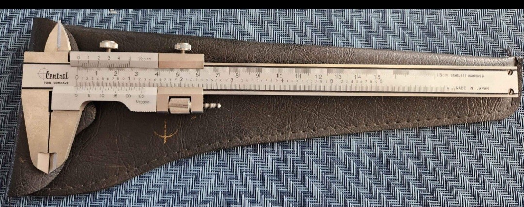 Central Tool Company Vernier Caliper & Case (#6421)