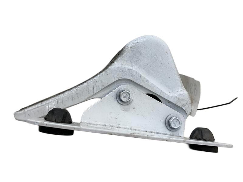 2018 Cab Mount R206015R for Peterbilt 579 (630-10540)