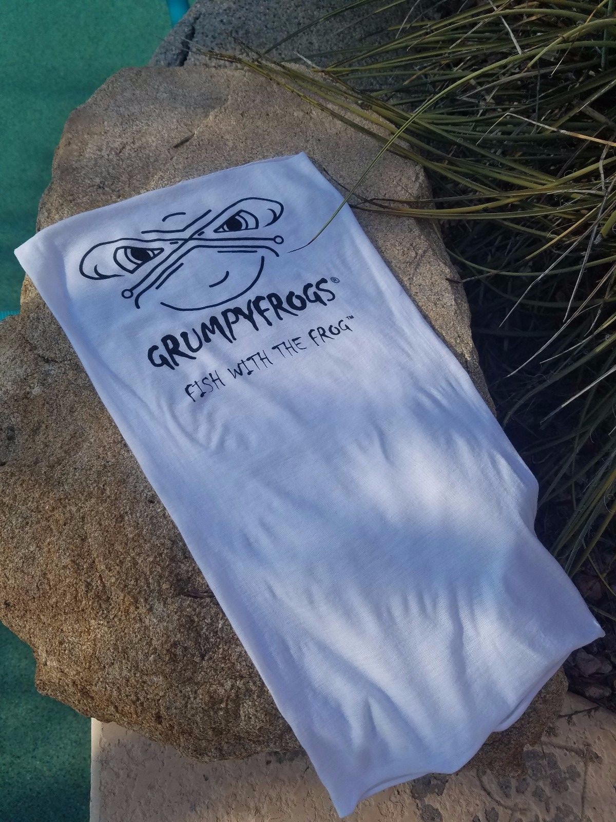 GRUMPYFROGS Face Mask Neck Gaiter Balaclava Phibskin. Washable.