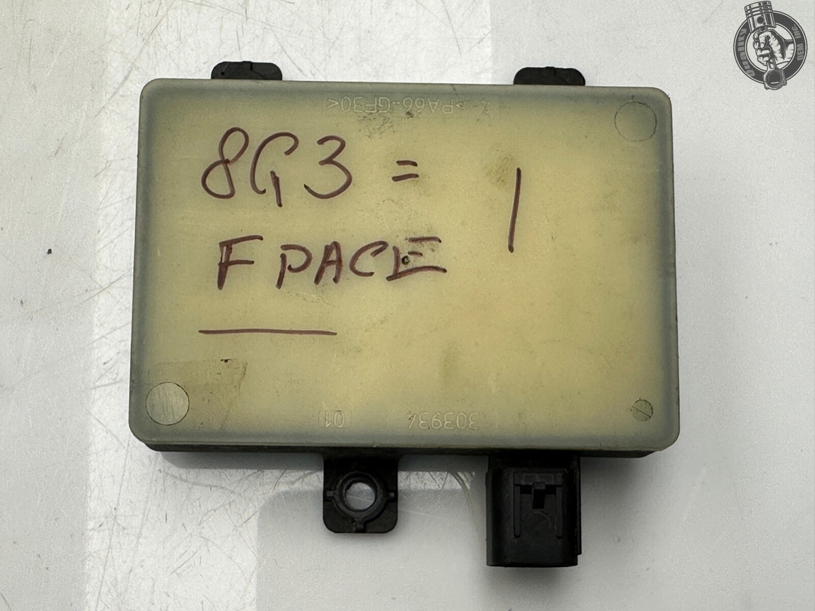 2017-2020 JAGUAR F-PACE REAR LEFT / RIGHT BLIND SPOT SENSOR CONTROL MODULE OEM