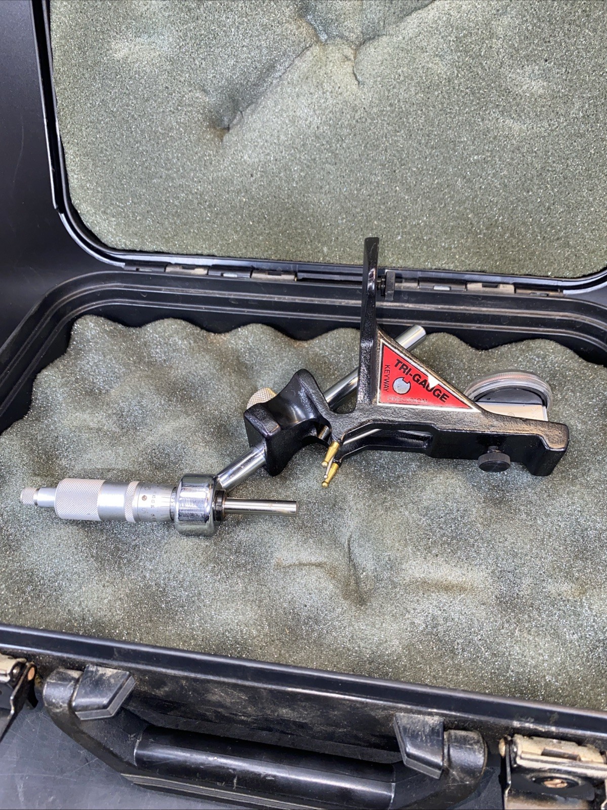 Dreier Corp Tri-Gauge Keyway Precision R317 Model L? With Case Guaranteed!