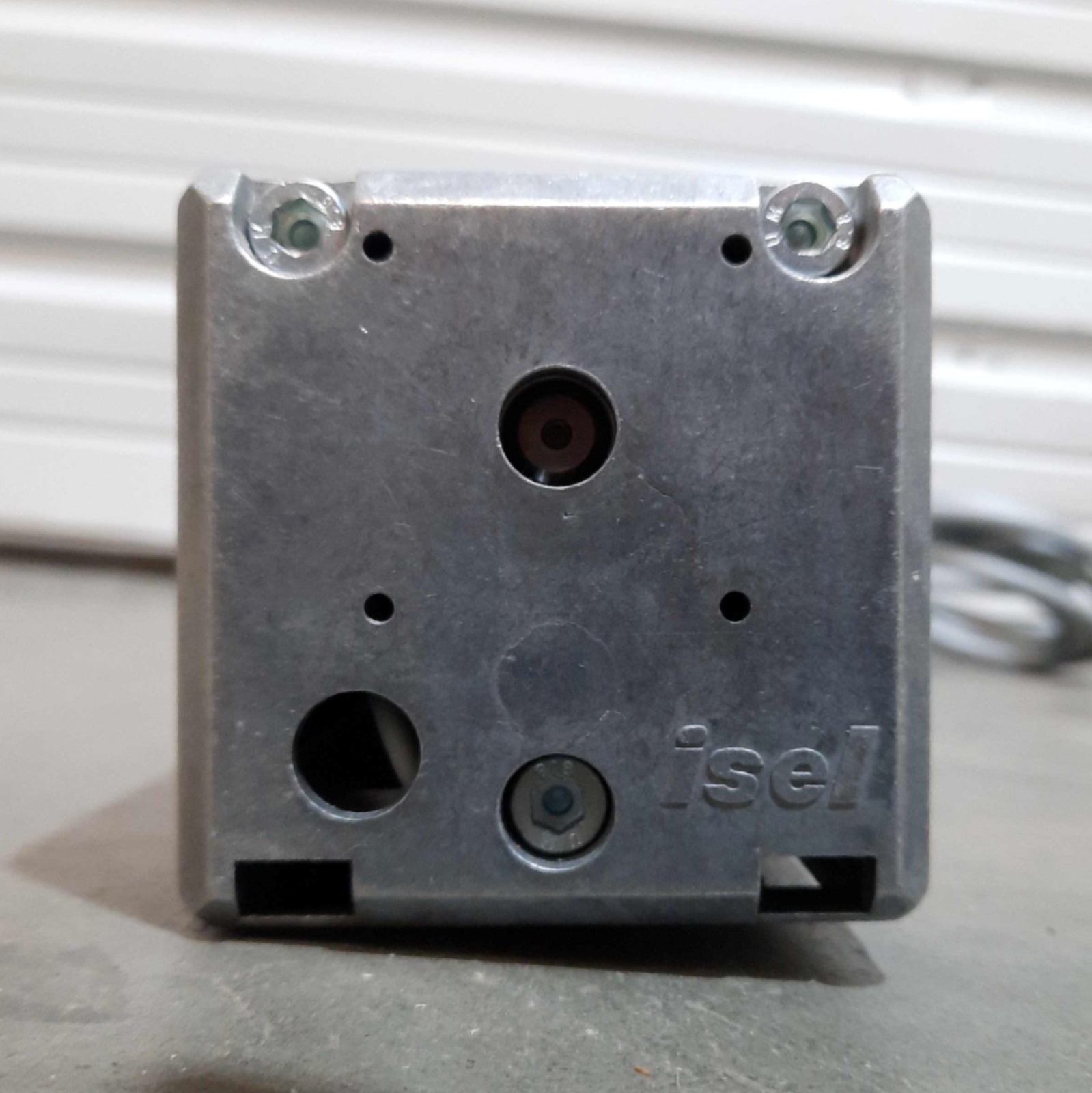 ISEL 235430 2069 LES 4 Stepper Driven Linear Positioner 690mm 2x Carriages