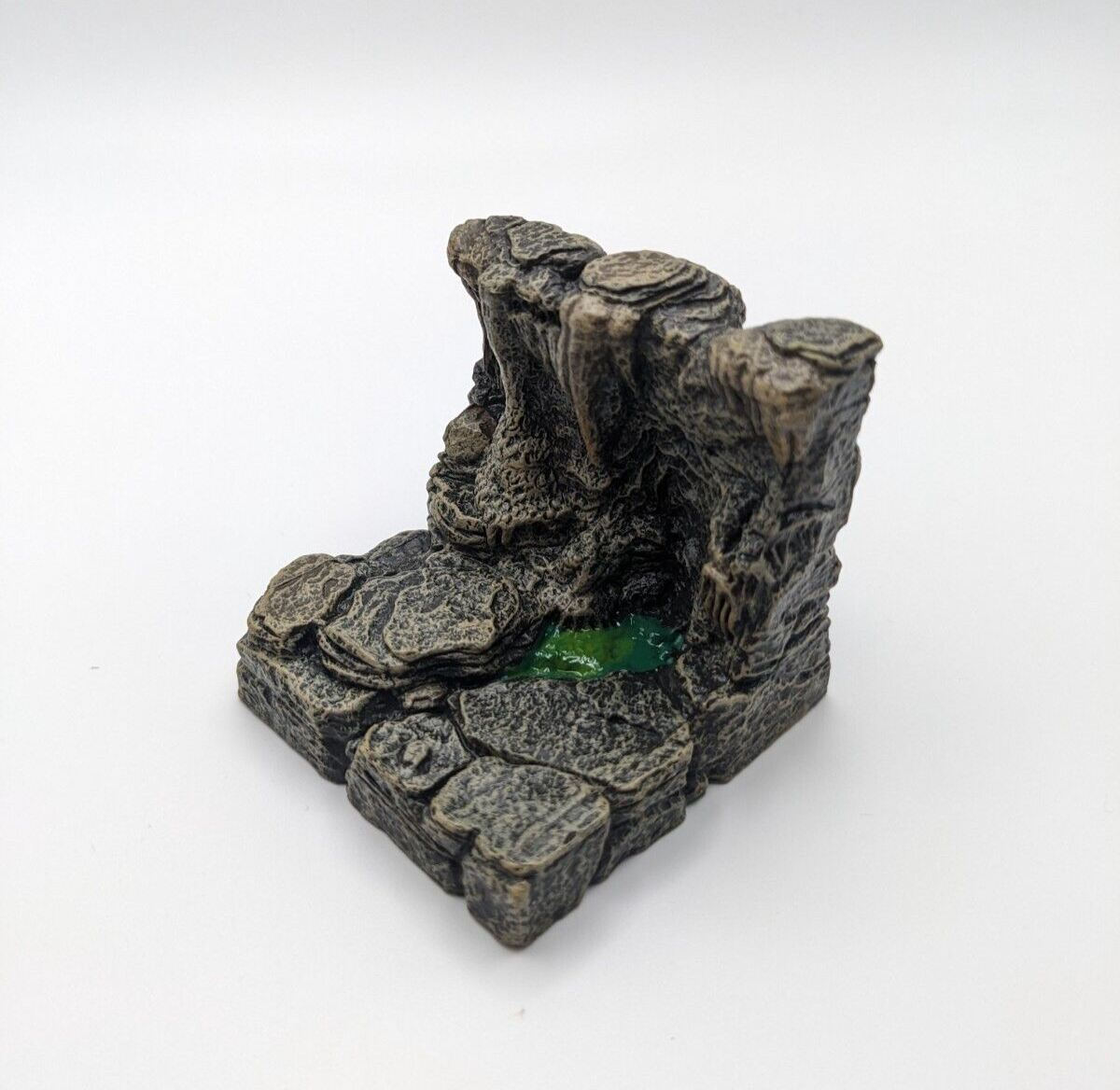 DWARVEN FORGE Caverns Universal STAGNANT WALL PAINTED CV-601 Dwarvenite