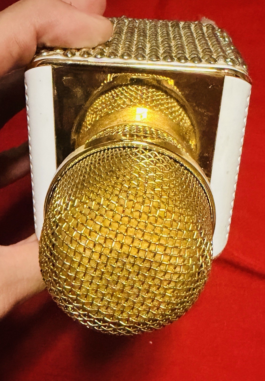 Pop Solo Gold Wireless Karaoke Microphone USB Echo Volume Controls Handheld