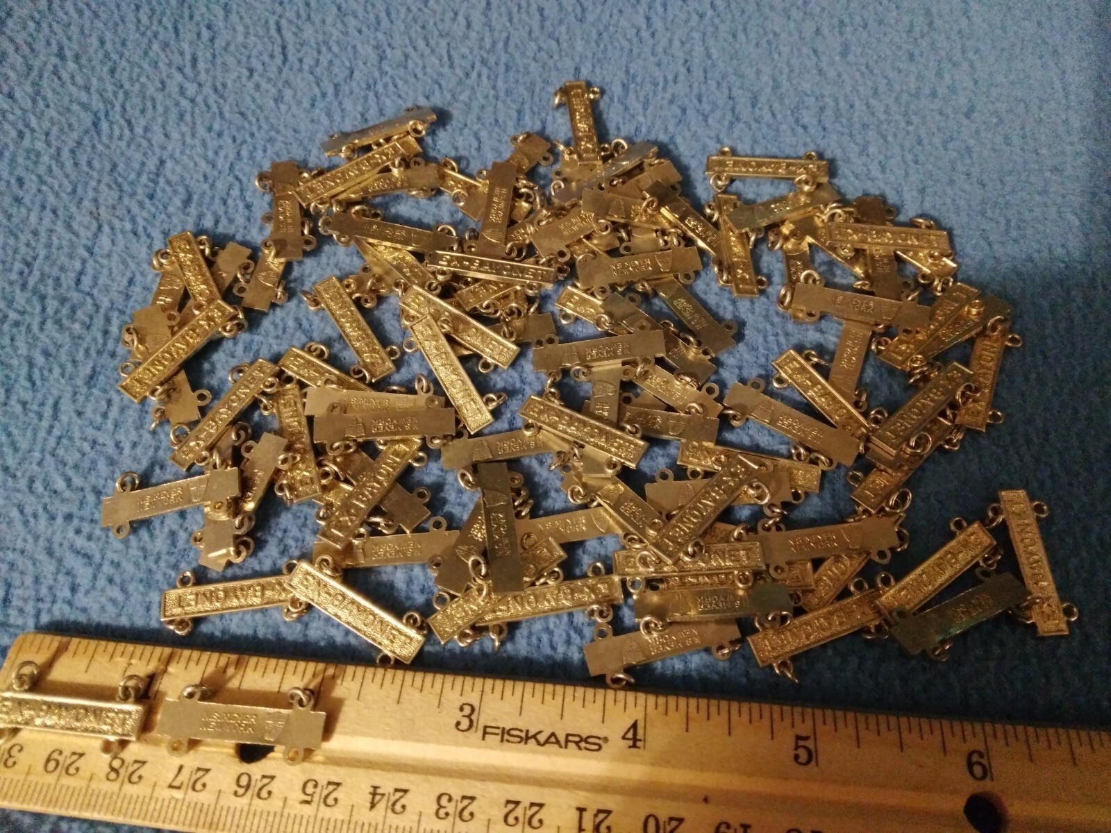 LOT OF 100 MEYER -  U.S. ARMY QUALIFICATION BARS: EX-BAYONET