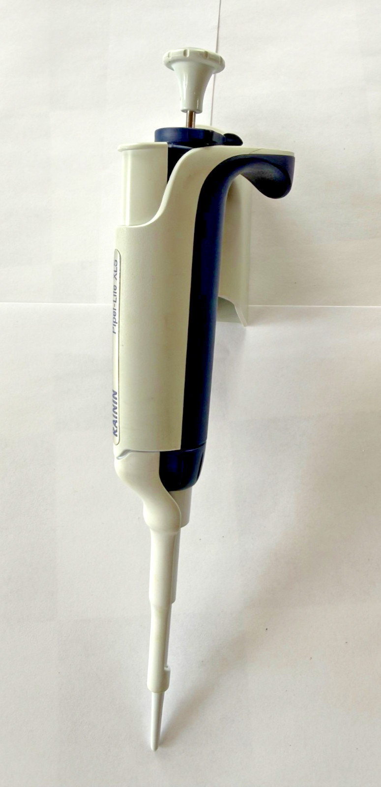 Rainin Pipet-Lite XLS+ P20 Pipettor