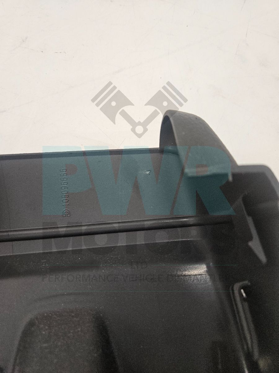 BMW X1 E84 Centre Console Rear 12V Socket Electrical Outlet Trim 9255221