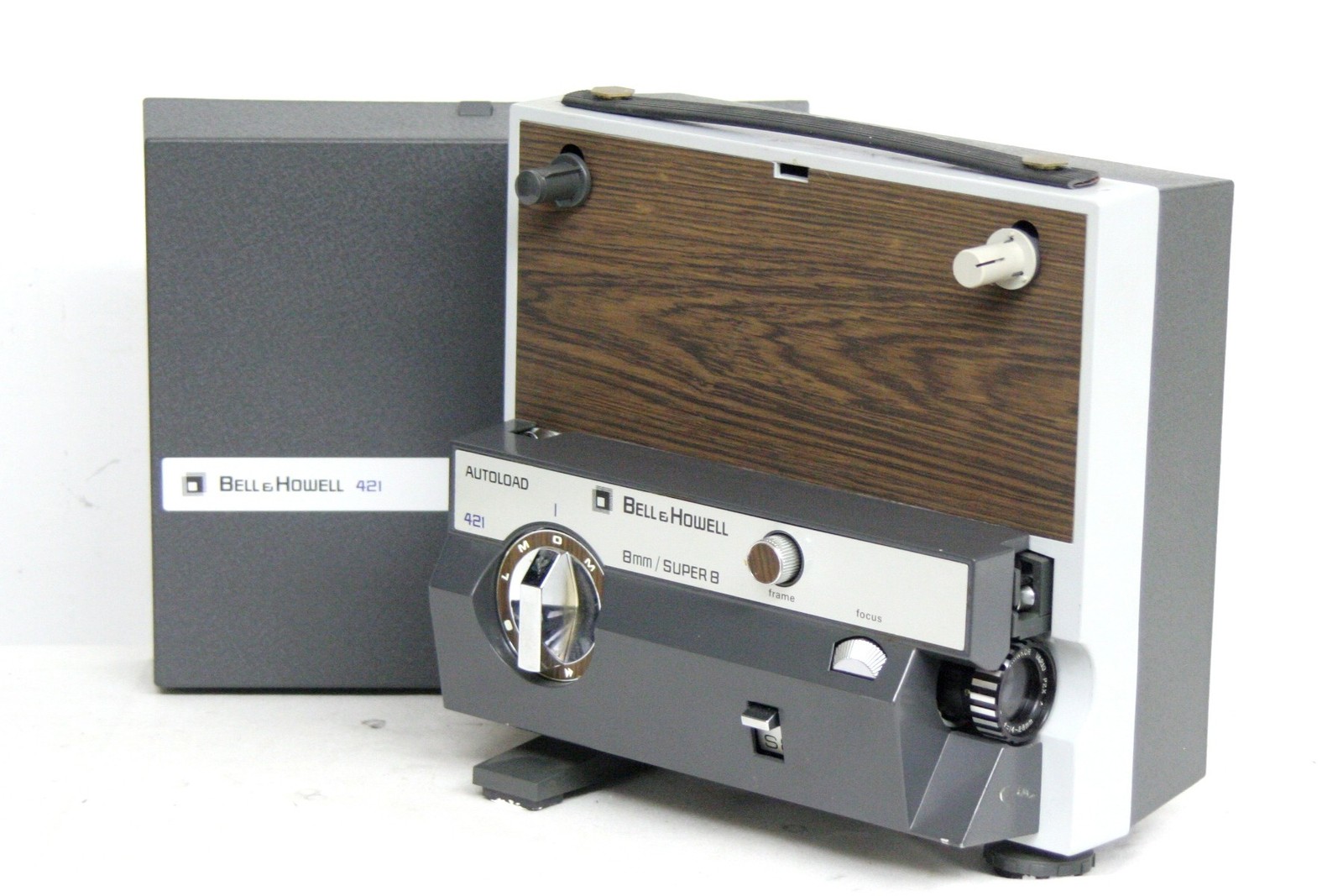 Bell & Howell 421 8mm / Super 8 Film Projector with 1:1.3 14-28 mm Optics