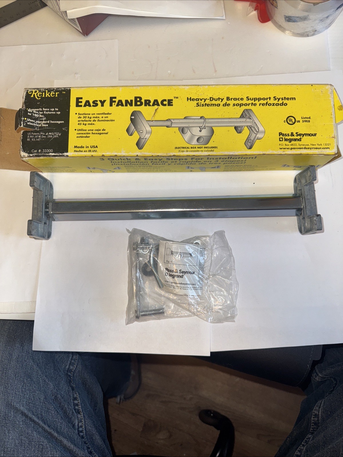 Reiker Enterprises  33300 Easy Heavy Duty Fan Brace