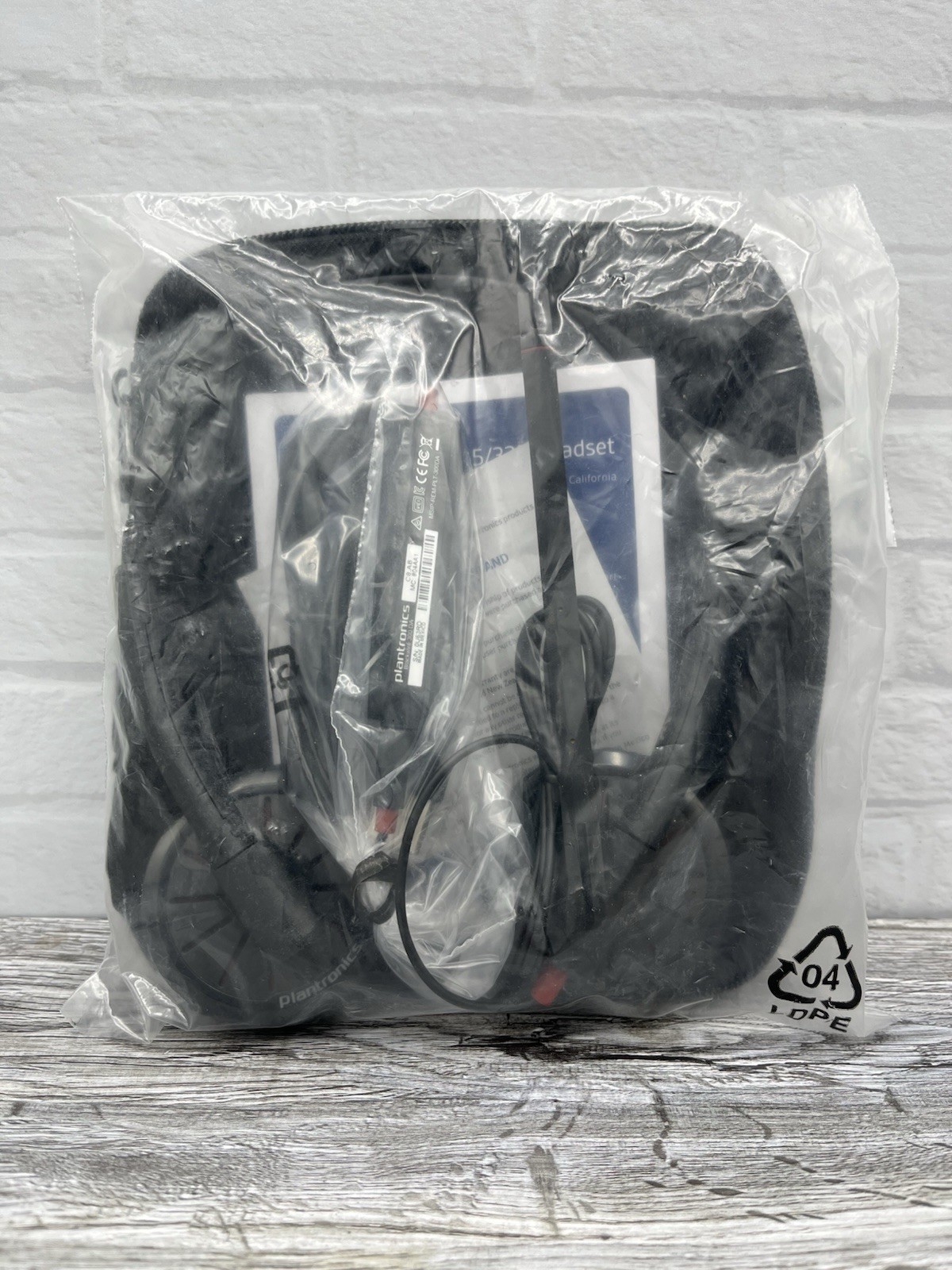 Plantronics Blackwire 325.1 Stereo Wired Headset Boom Mic MPN 204446-102