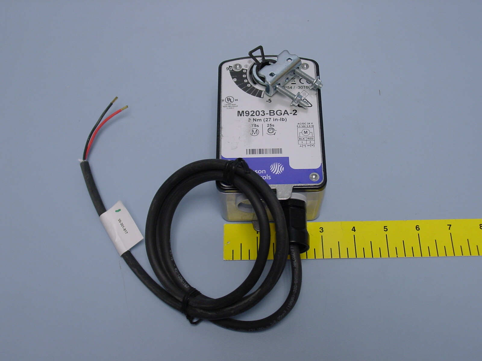 *JOHNSON CONTROLS M9203-BGA-2 DAMPER ACTUATOR 75 Sec. 25 Sec. Spring Return,24 V