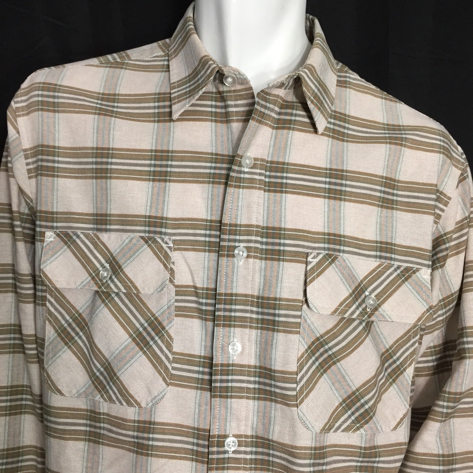 Big Mac Authentic Work Wear Long Sleeve Shirt Size Medium Plaid Button Front