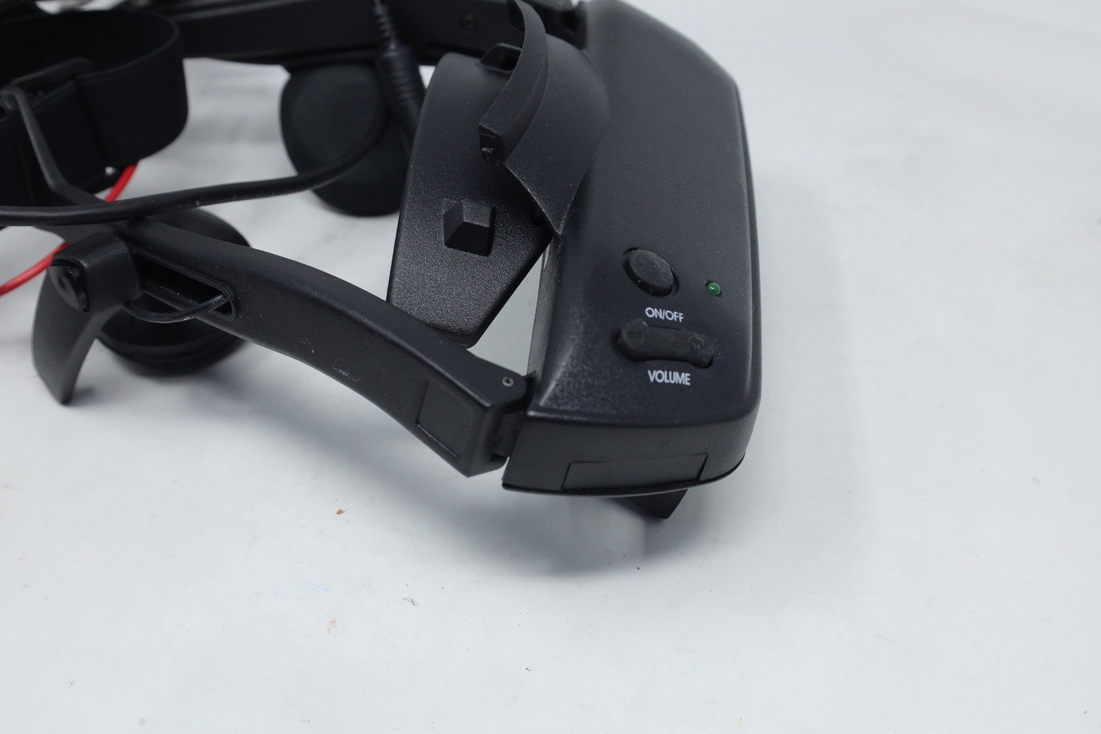 Virtual I GLASSES GAMING Personal Display System - No Cords - Just headset
