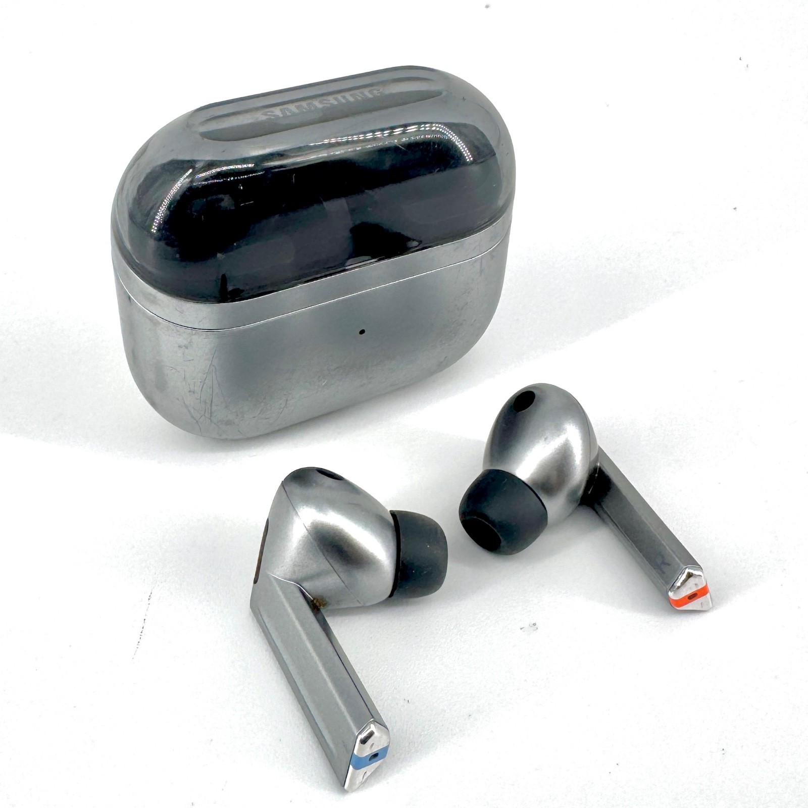 Samsung Galaxy Buds3 Pro SM-R630 Wireless Earbuds - Silver