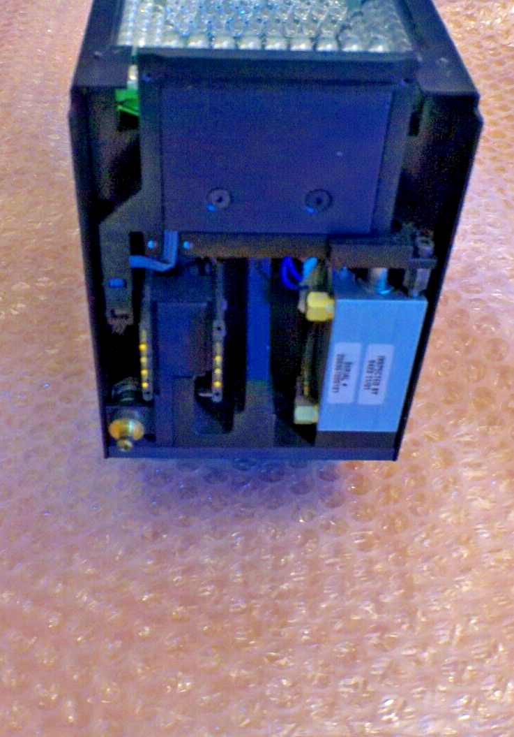 (2) UNIVERSAL INSTRUMENTS R47063102 4MIL CAMERAS