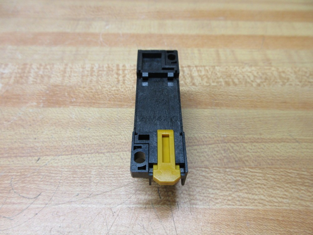 Omron PYF08A Relay Socket PYFO8A (Pack of 6)