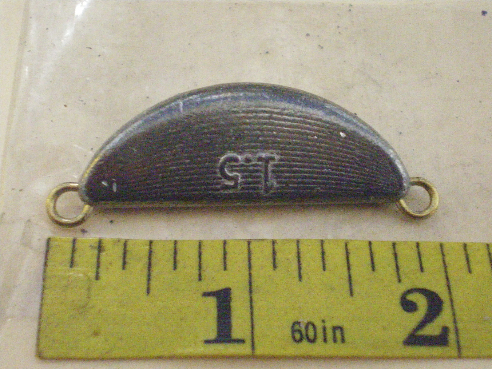 5 PCS. CRESCENT/BANANA SINKER, 1-1/2 OZ. W/BRASS EYE, GOOD QUALITY